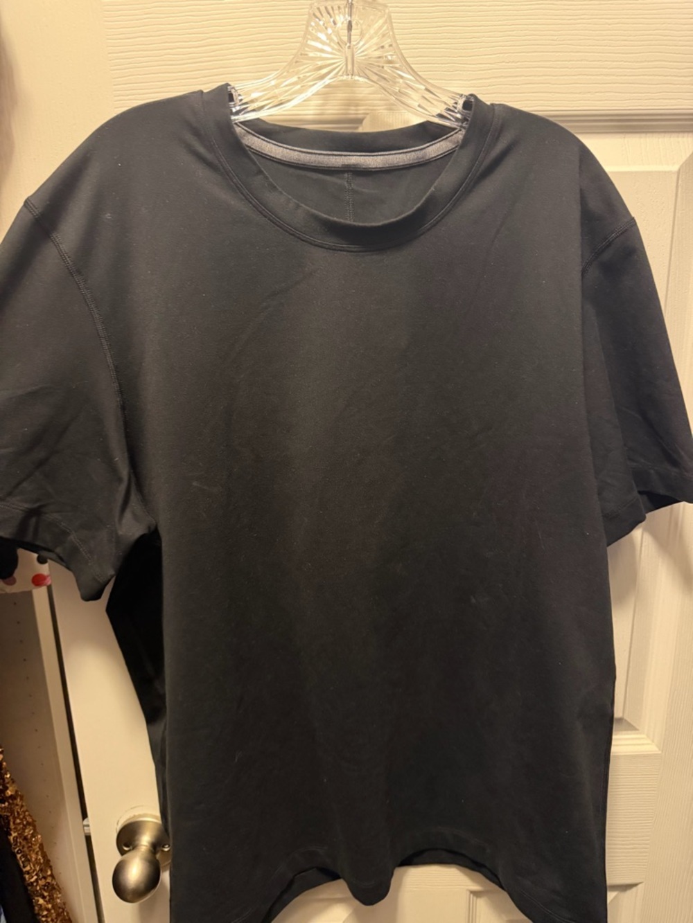 Men's Lululemon Black T-Shirt